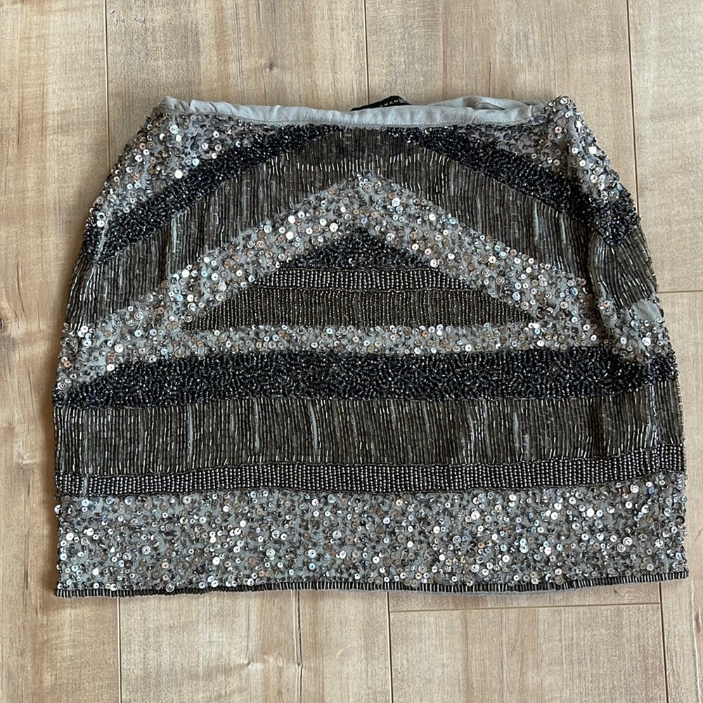 LIKE NEW Womens Zara Sequin Mini Skirt Size XS